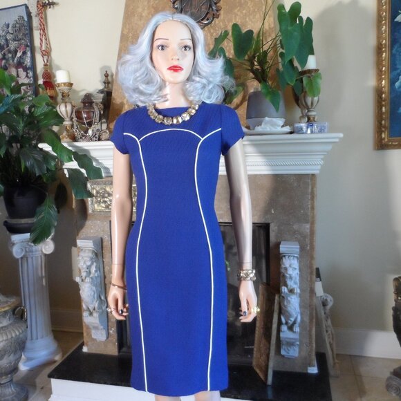 Moschino CheapandChic Light Blue Tweed Sheath Dress w/White Pipping Size 10 - Picture 4 of 16